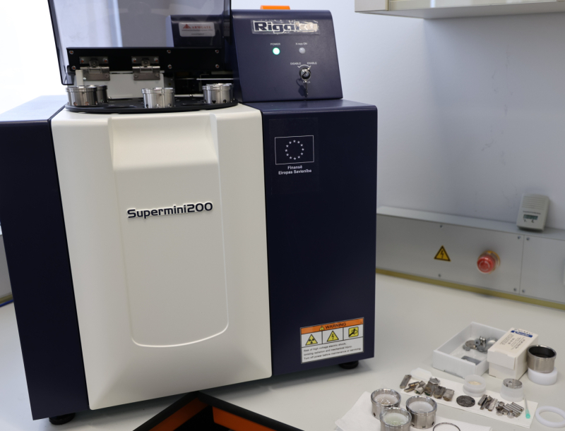 Elementu analizators