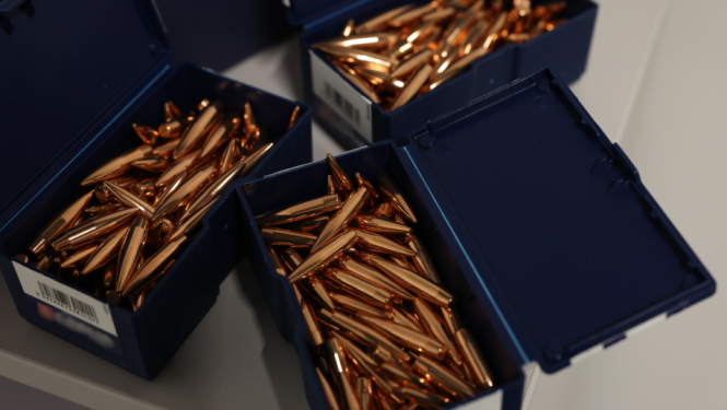 Daudz lodes zilās kastēs Fotoattēli: VDD, VID Muitas pārvalde