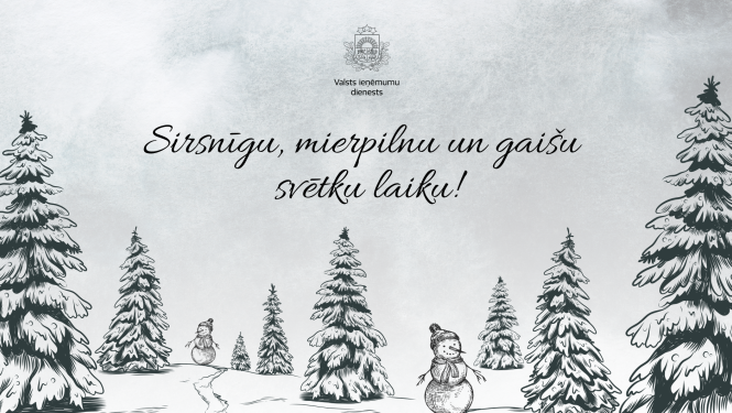 Sniegots mežs ar sniegavīriem