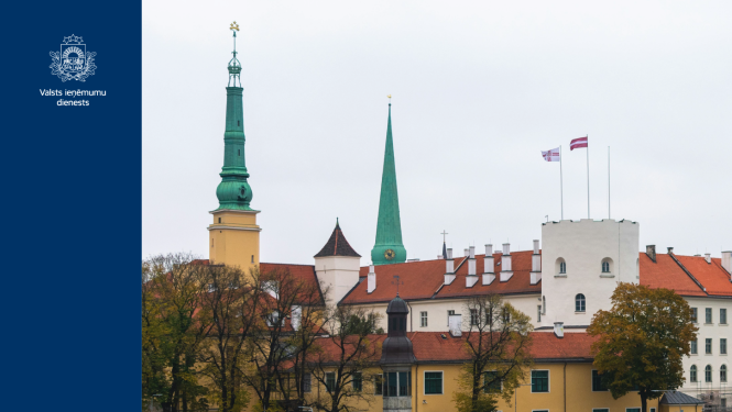 Foto ar prezidenta pili no Daugavas puses