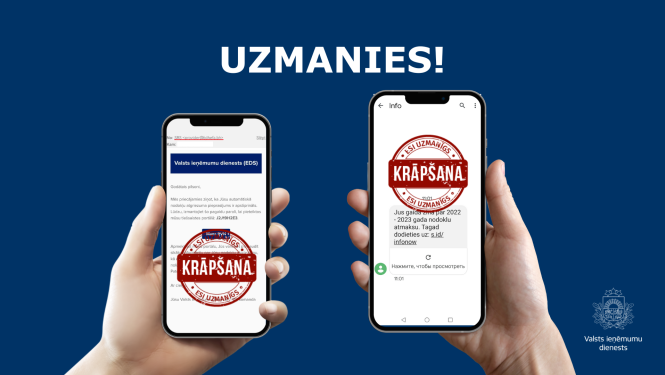 Informatīvs attēls, rokā paņemts mobilais telefons, ekrānā lasāma informācija par krāpšanu