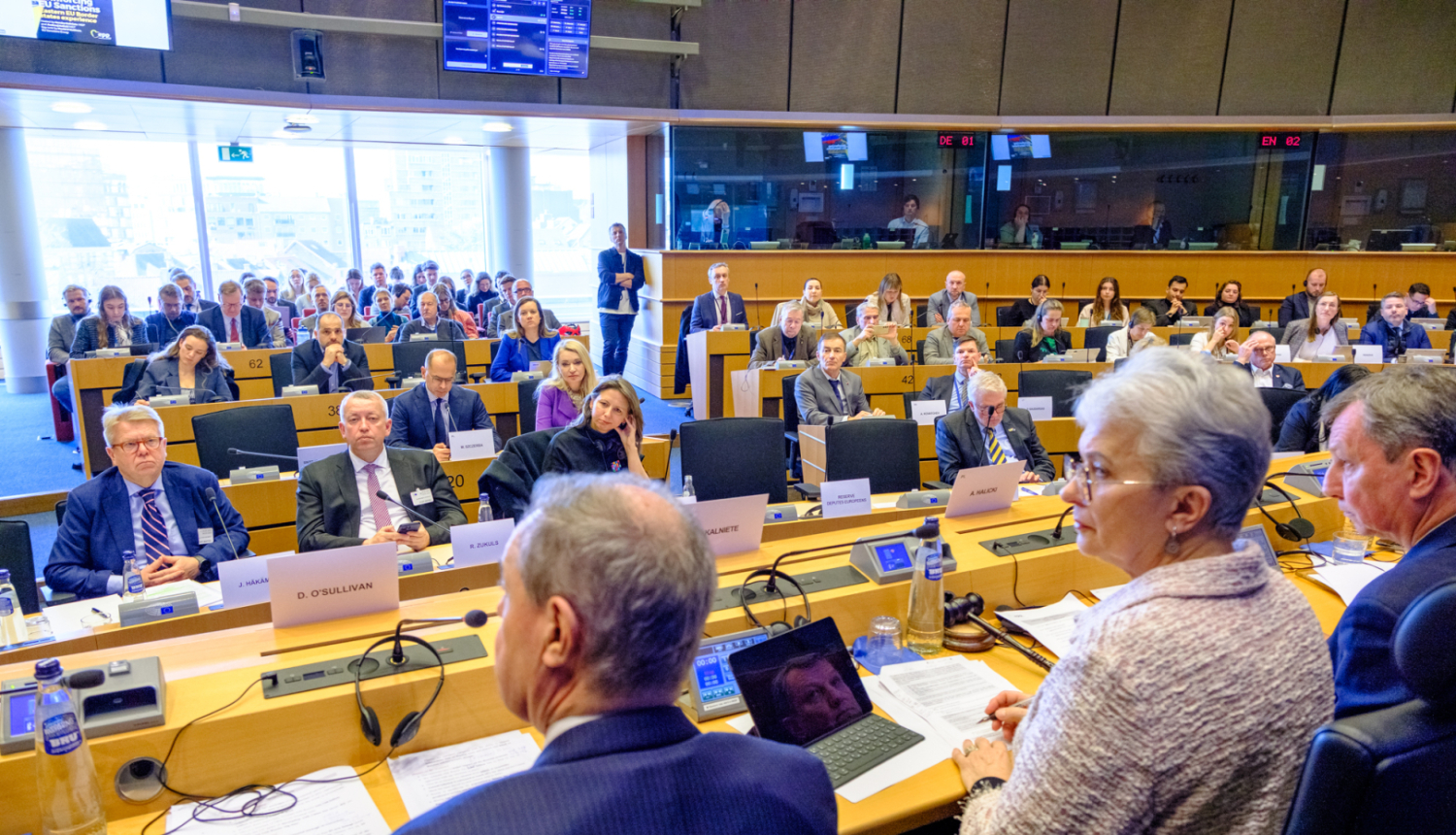 Eiropas Tautas partijas grupas (ETP grupa)  sēde  Briselē Foto:M.Lahousse